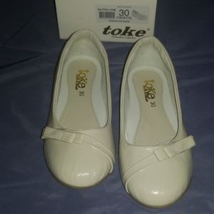 Beige Girls Ballerina Shoes *New* Size 11